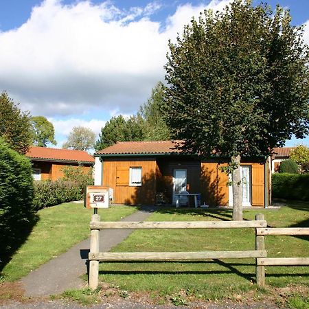 Gite Avec Cheminee, Terrasse Et Wifi - Animaux Acceptes - Fr-1-496-163 Usson-en-Forez ภายนอก รูปภาพ